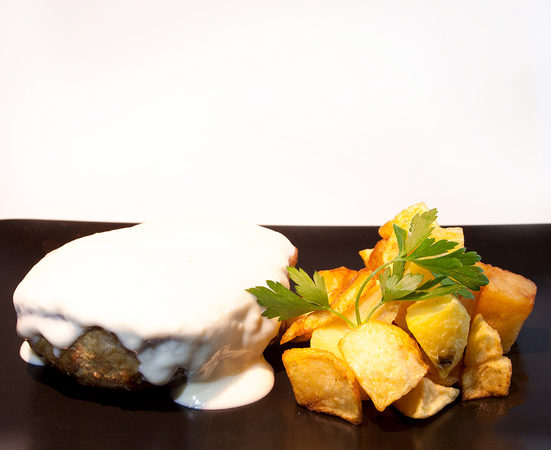 Solomillo con queso azul (2 medallones)